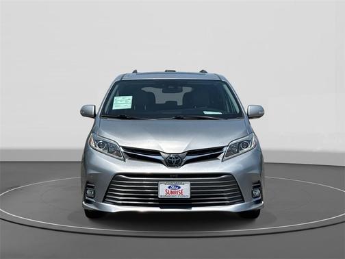 2020 Toyota Sienna Limited