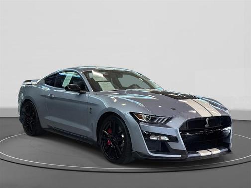 2022 Ford Shelby GT500 Base