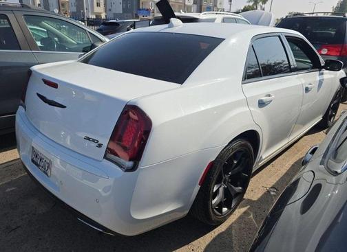 2021 Chrysler 300 S