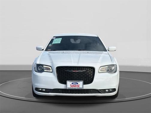 2021 Chrysler 300 S