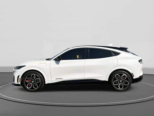 2021 Ford Mustang Mach-E GT