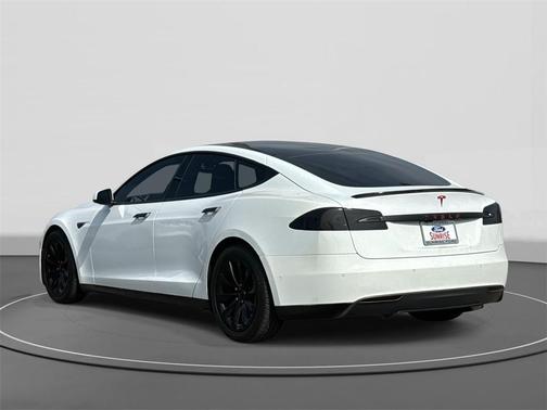2016 Tesla Model S 75D