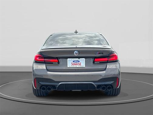 2022 BMW M5 Base