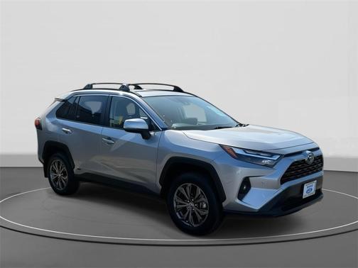 2024 Toyota RAV4 Hybrid XLE Premium