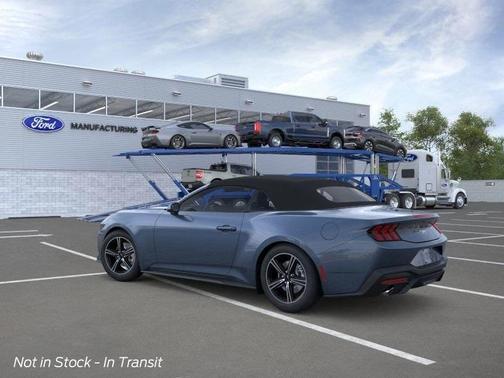 2025 Ford Mustang EcoBoost
