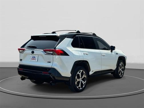 2024 Toyota RAV4 Prime XSE
