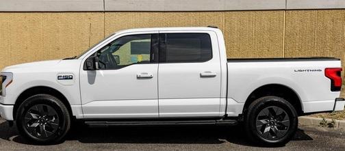2024 Ford F-150 Lightning Flash