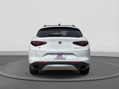 2022 Alfa Romeo Stelvio Ti