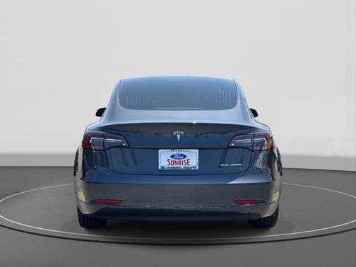 2019 Tesla Model 3 Long Range