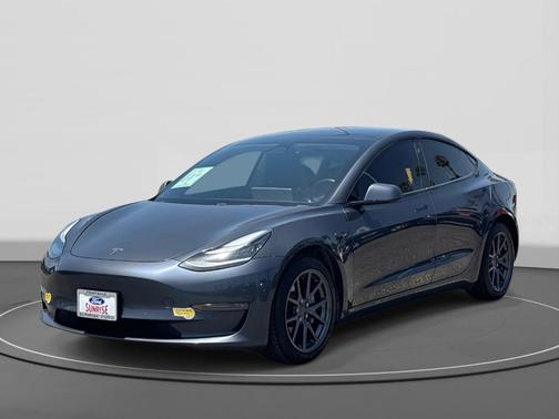 2019 Tesla Model 3 Long Range