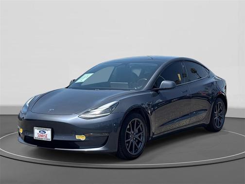 2019 Tesla Model 3 Long Range