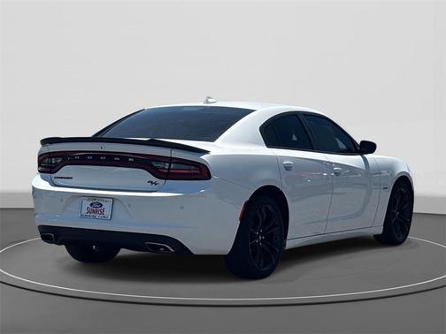 2017 Dodge Charger R/T