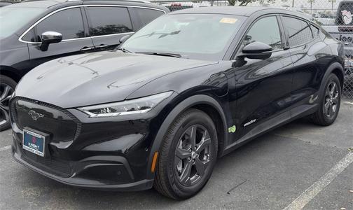 2023 Ford Mustang Mach-E Select