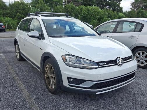 2018 Volkswagen Golf Alltrack TSI SE