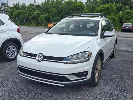 2018 Volkswagen Golf Alltrack TSI SE