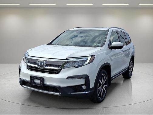 2022 Honda Pilot Touring 7-Passenger