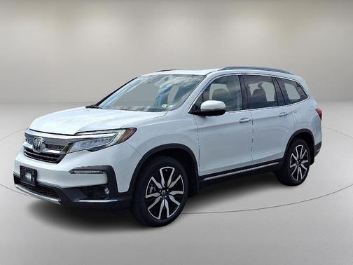 2022 Honda Pilot Touring 7-Passenger