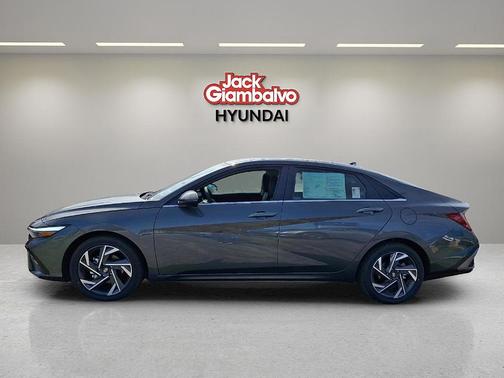 2025 Hyundai ELANTRA HEV Limited