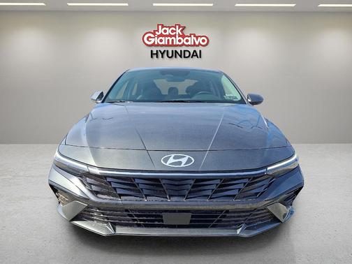 2025 Hyundai ELANTRA HEV Limited