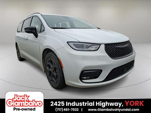 2025 Chrysler Pacifica Hybrid Select