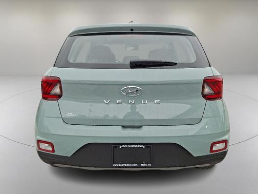 2026 Hyundai VENUE SE