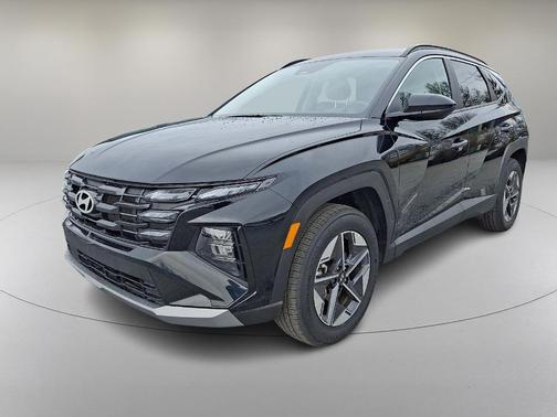 Phantom Black 2026 Hyundai TUCSON SEL