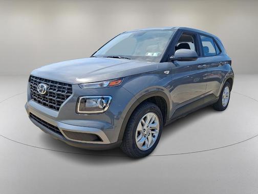 Galactic Gray 2022 Hyundai VENUE SE