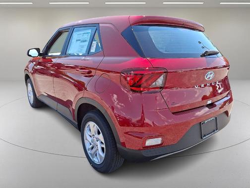 2025 Hyundai VENUE SE