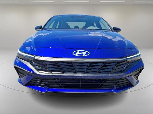 2025 Hyundai ELANTRA HEV SEL Sport