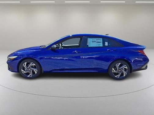 2025 Hyundai ELANTRA HEV SEL Sport
