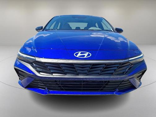 2025 Hyundai ELANTRA HEV SEL Sport