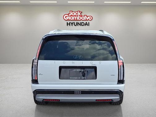 2026 Hyundai IONIQ 9 SEL