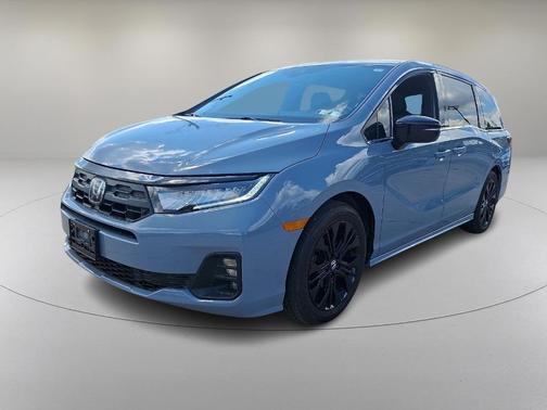 Sonic Gray Pearl 2025 Honda Odyssey Sport-L