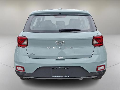 2025 Hyundai VENUE SE