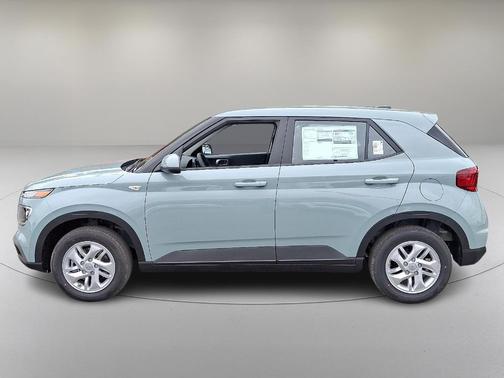 2025 Hyundai VENUE SE