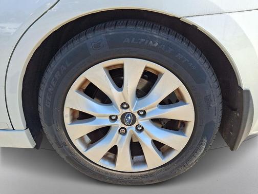 2015 Subaru Legacy 2.5i Premium