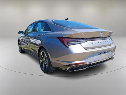 Fluid Metallic 2021 Hyundai ELANTRA HEV Limited