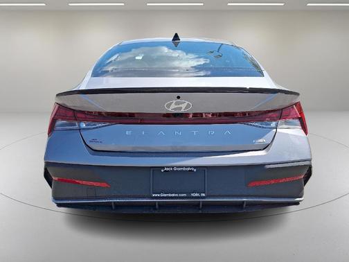 2025 Hyundai ELANTRA HEV SEL Sport
