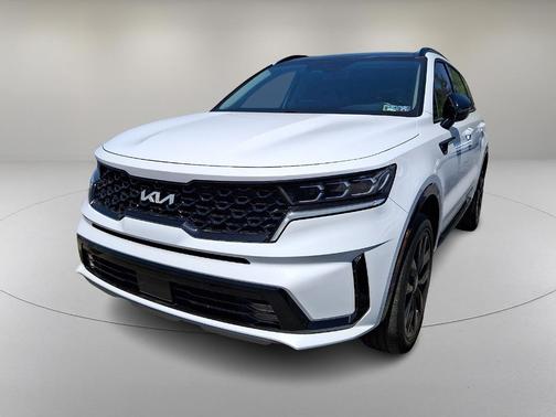 Glacial White Pearl 2023 Kia Sorento SX