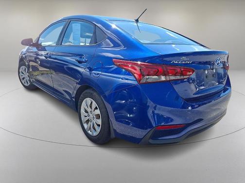 2019 Hyundai Accent SE