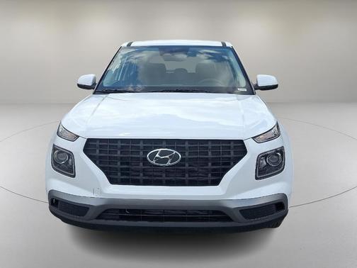 2025 Hyundai VENUE SE