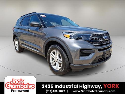 Carbonized Gray Metallic 2022 Ford Explorer XLT