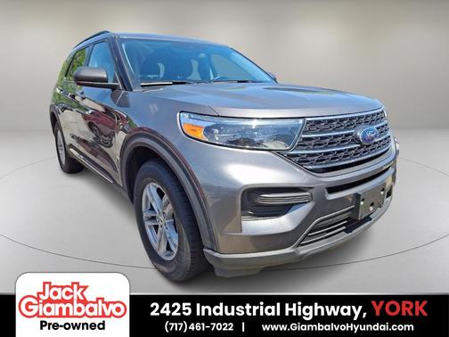 Carbonized Gray Metallic 2022 Ford Explorer XLT