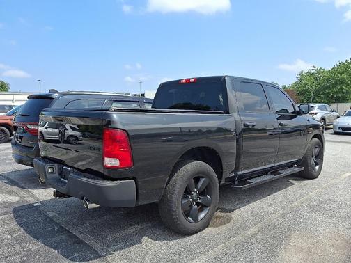 2017 RAM 1500 Express