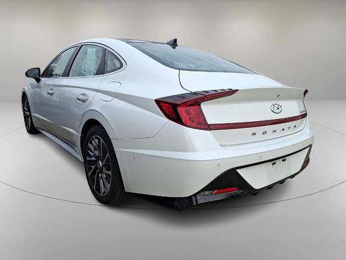 2020 Hyundai SONATA Limited