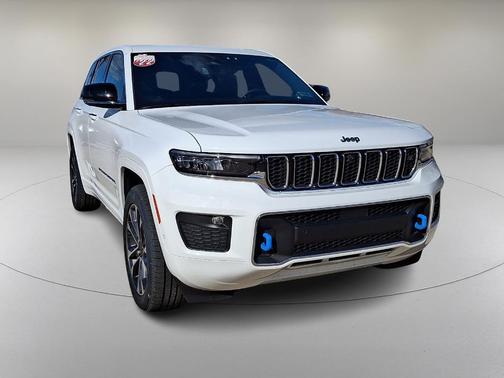 2022 Jeep Grand Cherokee 4xe Overland