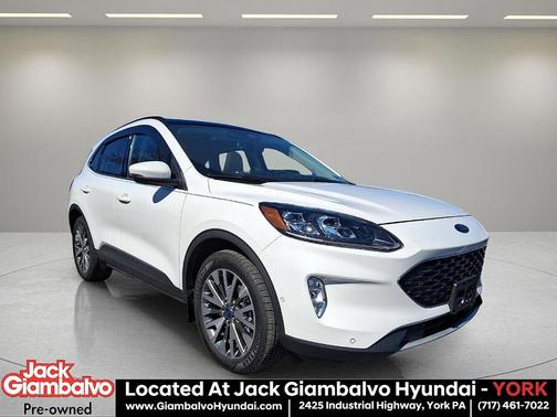 2020 Ford Escape Titanium