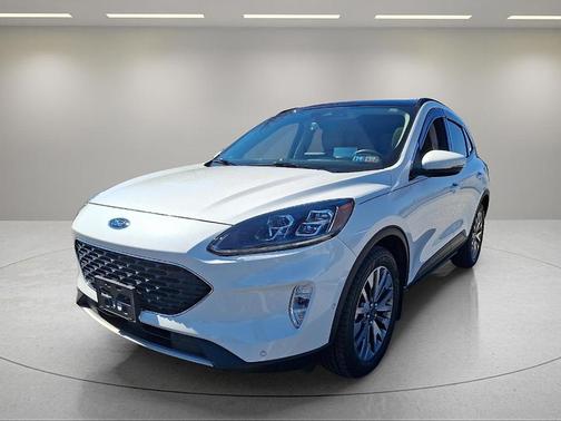 2020 Ford Escape Titanium