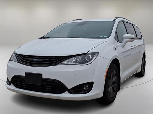 2019 Chrysler Pacifica Hybrid Limited
