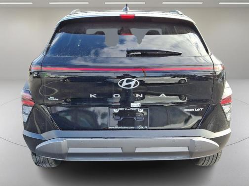 2025 Hyundai KONA Limited